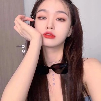 被退婚的我靠短剧逆袭成明星