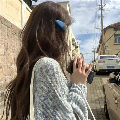 替夫上朝听我心声吃瓜笑哈哈